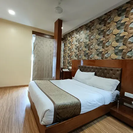 Hotel Arton Regency Near Terminal 2 Airport